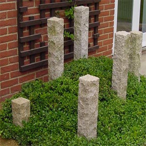 contemporary sculpture using palisades